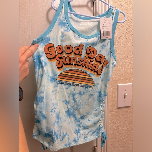 Lennon and McCartney summer shirt with side ties. Size 10-12 ♥️ - Picture 1 of 3